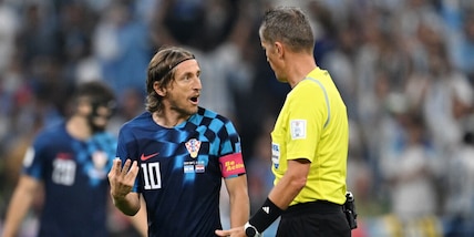 Modric, pesanti accuse contro Orsato dopo Argentina-Croazia: “Uno dei peggiori”