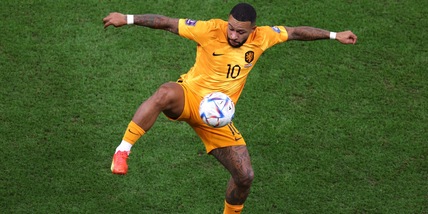 "Il Barcellona vende Depay: offerto a un club per gennaio"