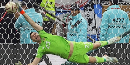 I giochi mentali di Dibu Martinez in finale: come ha distrutto gli avversari durante i rigori