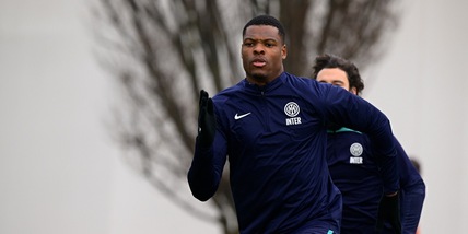 Dumfries, pressing del Chelsea: parte a gennaio?