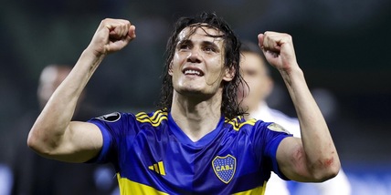 Cosa è successo a Cavani? Perché il Napoli lo ha celebrato sui social