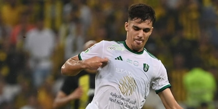 Napoli, Veiga e il mercato: "Non potevo dire no, ma la prossima estate..."