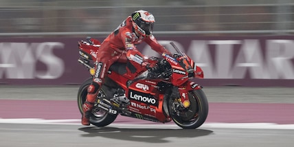 MotoGP, sorpresa Di Giannantonio in Qatar. Bagnaia 2°, disastro Martin