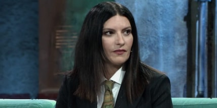 Laura Pausini e la domanda su quante volte ha fatto l'amore in un mese
