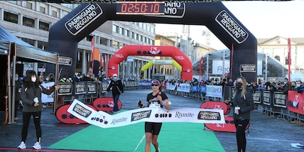 Ultimo giorno per iscriversi a Maratona di Reggio Emilia-Città del Tricolore. La storia è lunga 27 anni