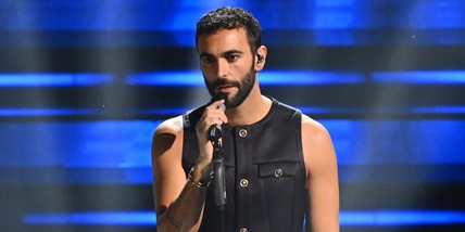 Mengoni, il Comune di Cagliari risponde alle polemiche sul concerto di Capodanno