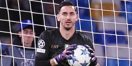 Napoli, l'agente di Meret: "Ha ricevuto critiche eccessive"