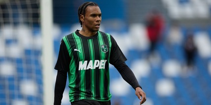 Lazio su Laurienté, il Sassuolo non fa sconti: la mossa di Lotito Lazio su Laurienté, il Sassuolo non fa sconti: la mossa di Lotito