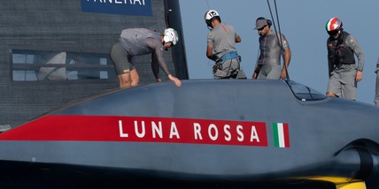 Louis Vuitton Cup, Luna Rossa batte American Magic nella 1ª giornata della semifinale