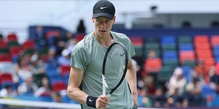 Sinner ai quarti a Shanghai: battuto Shelton in due set. Rivivi la diretta