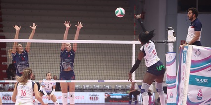 Prima vittoria stagionale per Casalmaggiore contro Mondovì