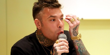 Fedez sul caso Ultrà: "Non tradisco le amicizie". Poi frecciata al nuovo amore di Chiara Ferragni