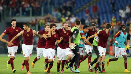 Destro, Ljajic e Totti. È una Roma travolgente