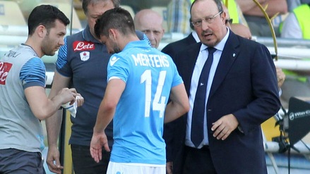 Jacobelli: Benitez, calcio di melma? Lei non merita Napoli