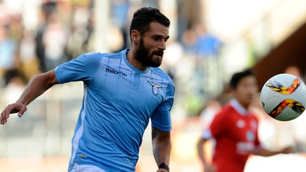 Lazio, Candreva torna titolare e resta esterno