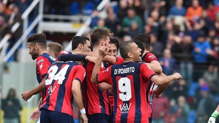 Serie B, Crotone-Ascoli 2-0: super Palladino