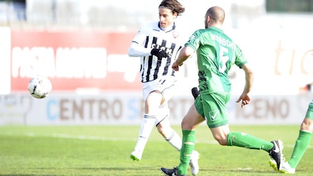 Serie B, Ascoli-Avellino 3-4: decide Castaldo su rigore all'89'