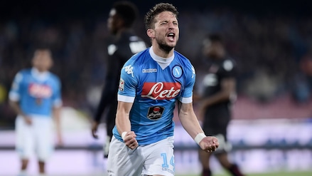 Serie A Napoli-Bologna 6-0: Doppietta Gabbiadini, tripletta Mertens
