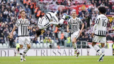 Serie A, Juventus-Carpi 2-0: festa scudetto con Hernanes e Zaza