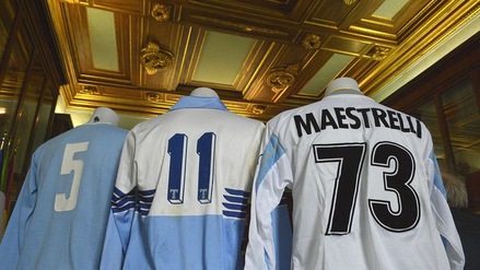 Di padre in figlio, il giorno dei laziali: l’Olimpico è pieno