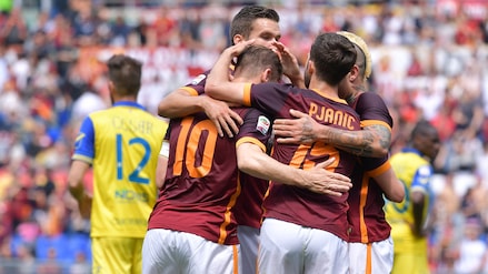 Serie A, Roma-Chievo 3-0: Totti infiamma l'Olimpico