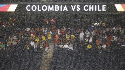 Coppa America, Colombia-Cile: tempesta di pioggia, l'intervallo dura oltre due ore