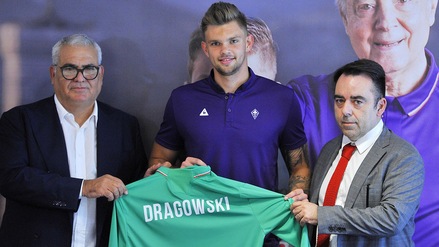 Calciomercato Fiorentina, Corvino presenta Dragowski