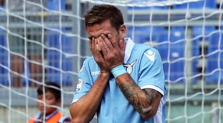 Lazio, ricaduta Biglia: rischia tre mesi di stop