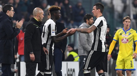Juventus, Kean verso il debutto in Champions. Sarà l'italiano più giovane