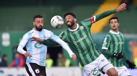 Serie B, Moretti nel finale: Avellino-Entella finisce 2-2