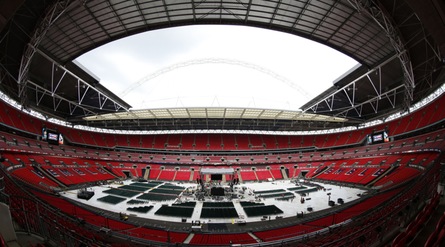 Joshua-Klitschko: Wembley trasformato in ring per il match dell'anno