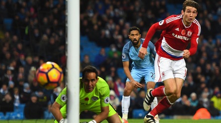 Calciomercato Lazio, caccia al regista: De Roon primo della lista