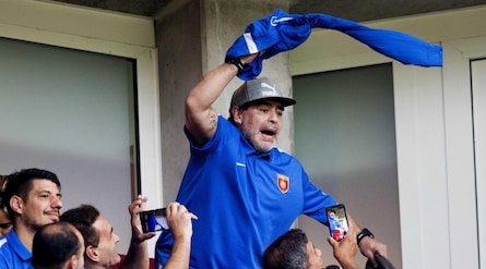 Maradona talismano Psv: vittoria con Diego a tifare