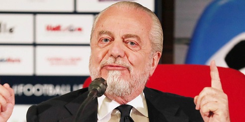 Il Napoli fa gola a tanti ma De Laurentiis pensa ad altro