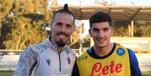 Hamsik, visita al Napoli e pranzo con la squadra