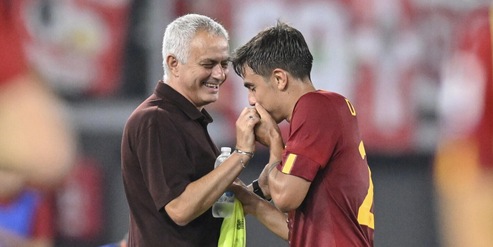 Roma, Dybala alla Totti: l’idea di Mourinho