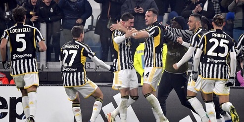 La Juve segna e nasconde la porta