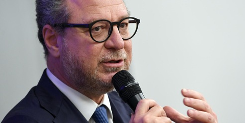 Mulé: “Il calcio esca dal Medioevo”