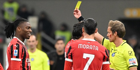 Milan-Juve, la moviola: Chiffi sbaglia il disciplinare. Leao non era da rigore