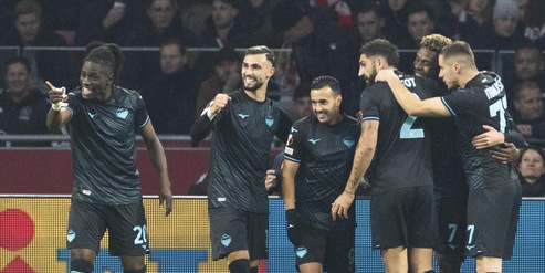 Che EuroLazio! Ajax ko. Dedicato alla sindaca di Amsterdam
