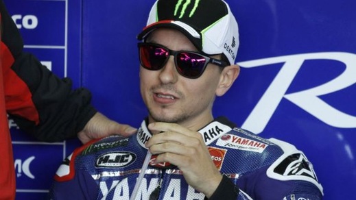 MotoGp Yamaha, Lorenzo: «Test positivi, ma rivedere il passo»