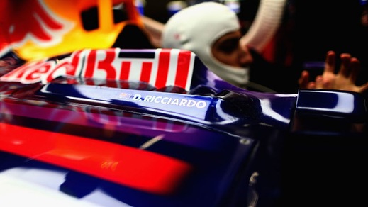 F1 Gp Cina: Ricciardo avanti nelle terze prove libere