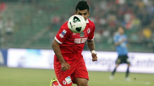 Serie B Bari, Polenta: «Mi sembrava evidente il fallo di Crimi»