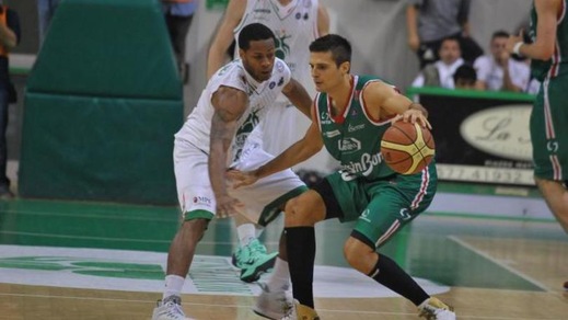 Basket Serie A, Reggio Emilia regola Mantova