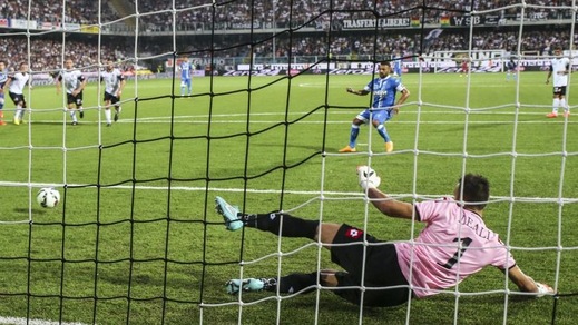 I "rigoristi": Tavano entra in classifica