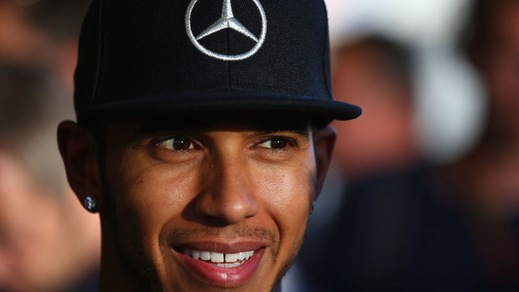 F1: Hamilton si invola, il titolo scende a 1,20