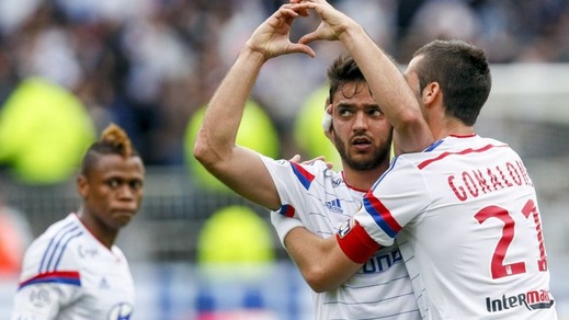 Ligue 1, il Lione tiene il passo: Evian ko, agganciato il Psg in testa