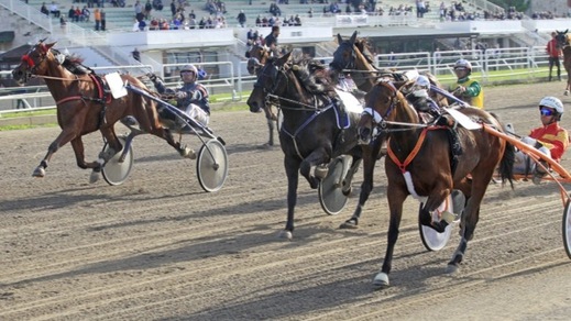 Ippica, Smeralda Jet in testa e via a Napoli