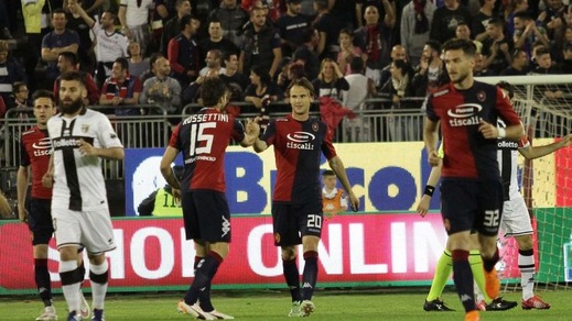 FOTO Cagliari show, che poker al Parma!