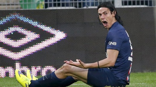 Cavani ha il mal di pancia «Psg, gioco fuori ruolo»